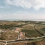 Palo Borbirtok - Bed And Wine فيلة