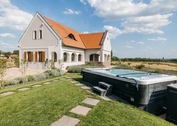 Palo Borbirtok - Bed And Wine Paloznak