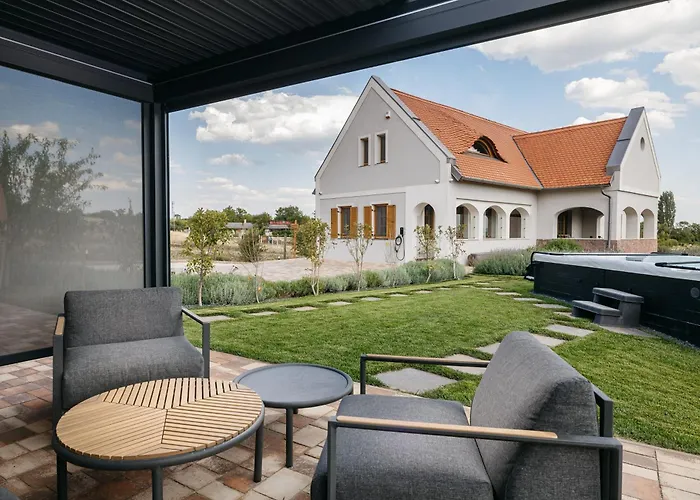 וילה Palo Borbirtok - Bed And Wine *